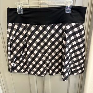 Nike Women’s Gingham Athletic Skort